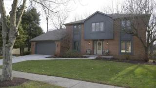857 Loch Lomond Ln, Columbus OH  43085-2933 exterior