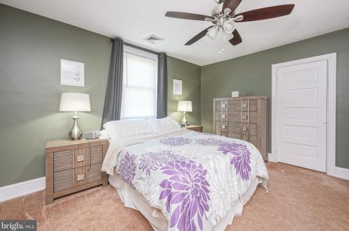 523 Lincoln Ave, West Deptford NJ 08066-1136 exterior