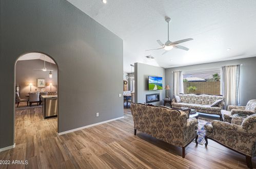 18824 41 St, Phoenix AZ 85032-6711 exterior