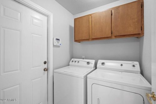 19615 36 St, Phoenix AZ 85050-3945 exterior