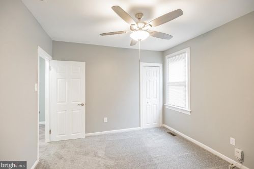 431 Prince St, West Deptford NJ 08096-5711 exterior