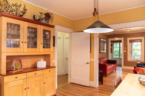 46 Blossom St, Arlington MA 02474-2639 exterior