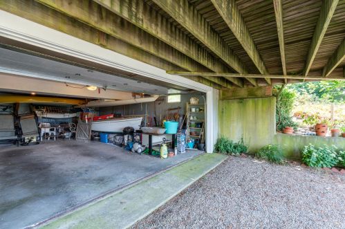 48 Strong Is Rd, Chatham MA 02633-1435 exterior