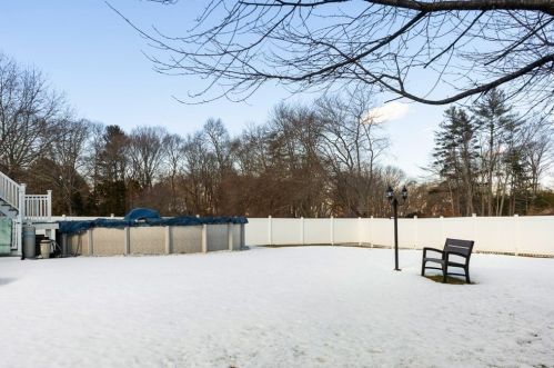 54 Apple Blossom Ln, Taunton MA 02780-4718 exterior