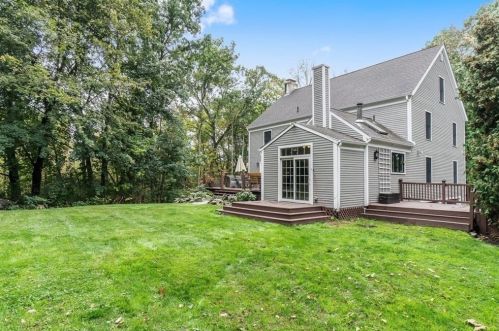 49 Grn St, Newbury MA 01950-2582 exterior