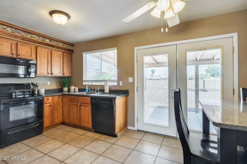 19408 5 Dr, Phoenix AZ 85027-4405 exterior