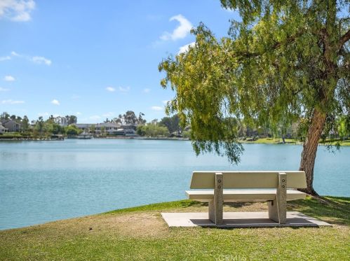 2 Bayfield, Irvine CA  92614-7907 exterior