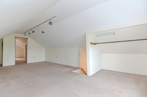 49 Reed Ave, Everett MA 02149-3940 exterior