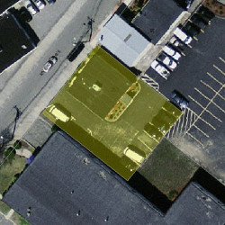 253 Riverview Ave, Newton MA  02466-1382 aerial view