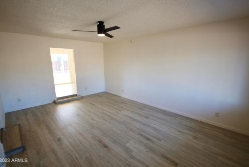 3024 64 Dr, Phoenix AZ 85033-4507 exterior