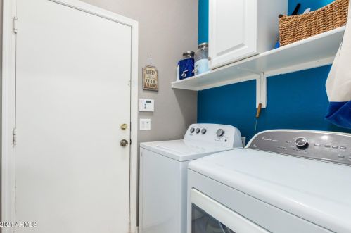 1207 Carson Rd, Phoenix AZ 85041-6615 exterior