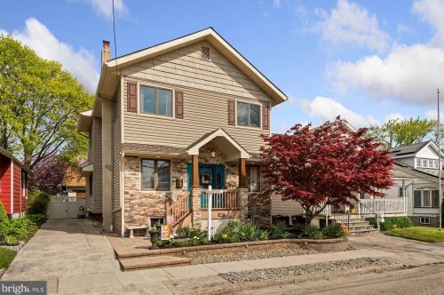 187 Carlisle Rd, Camden, NJ 08106-1209