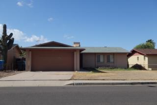 1127 Grovers Ave, Phoenix AZ  85023-2638 exterior