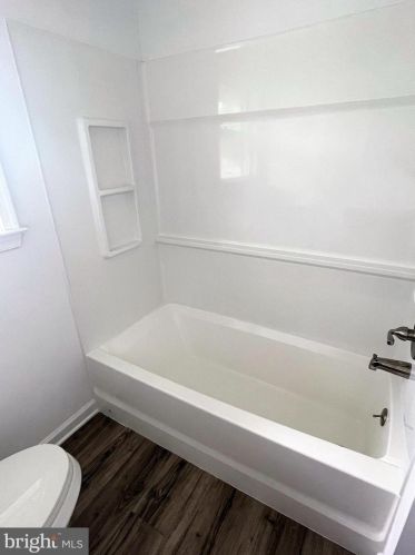 124 Hannold Blvd, West Deptford NJ  08096-1815 exterior