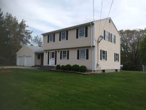 256 Olney St, Seekonk, MA 02771-5719