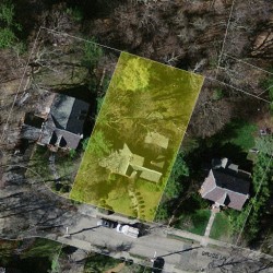 31 Bruce Ln, Newton MA 02458-2615 aerial view