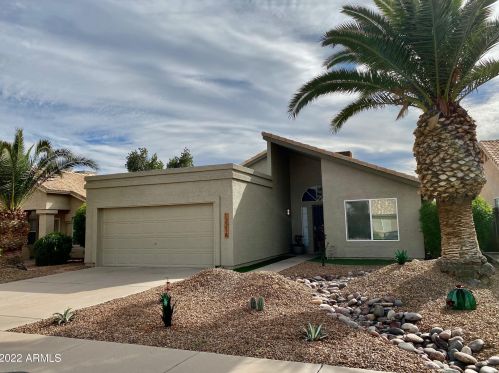 12218 44th St, Phoenix AZ  85044-2400 exterior