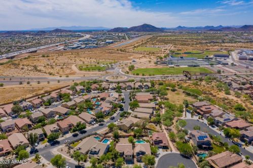 20910 37th Pl, Phoenix AZ  85050-4863 exterior