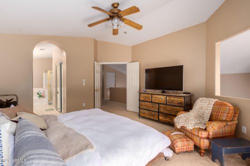 15221 14 Pl, Phoenix AZ 85014-5111 exterior