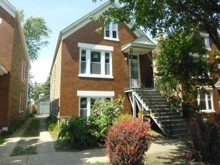 1434 Wenonah Ave, Forest View, IL 60402-1244