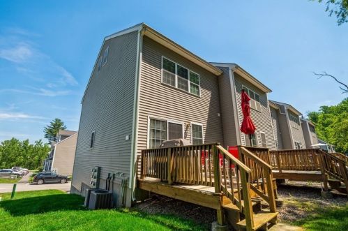 14 Whispering Pine Cir, Worcester MA  01606-1190 exterior