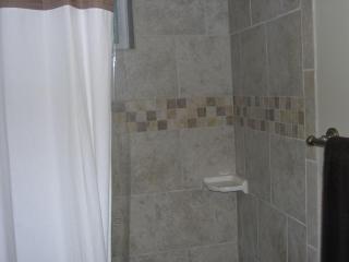 2 Richardson Rd, Burlington MA  01803-4805 exterior