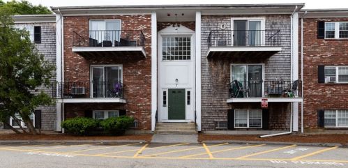 7 Chapel Hill Dr, Plymouth MA 02360-6022 exterior