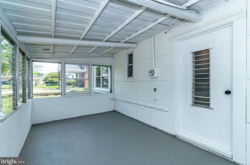 246 Queen St, West Deptford NJ  08096-2254 exterior