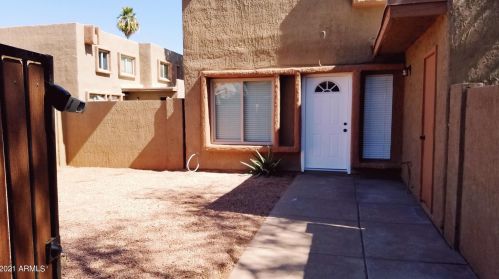 5240 Belleview St, Phoenix, AZ 85043-1723