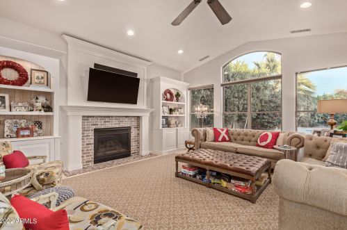 4155 49th Way, Phoenix, AZ 85018-4461