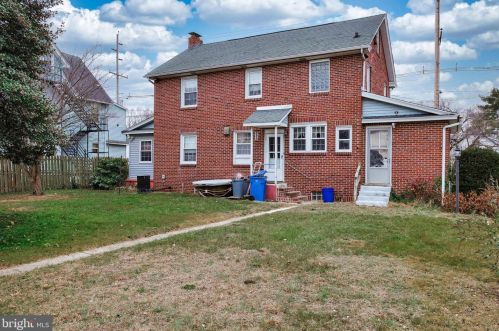 501 Broadway, West Deptford NJ 08093-1170 exterior