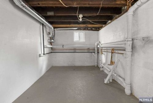 33 Hamilton Ave, Kearny NJ  07032-1804 exterior