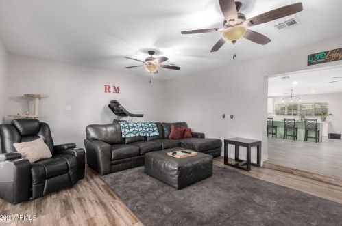 2126 Cambridge Ave, Phoenix AZ 85007-1111 exterior