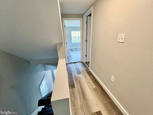 1558 Delaware St, West Deptford NJ  08066-1420 exterior