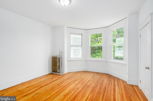 3825 16 St, Philadelphia PA 19140-3605 exterior