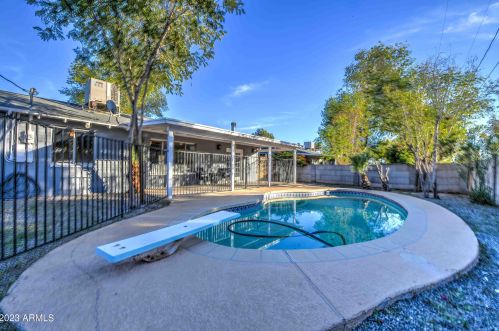 9022 18 Dr, Phoenix AZ 85021-2908 exterior