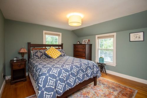 51 East St, South Hadley MA  01075-2115 exterior