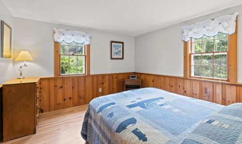 45 Mdw Vw Rd, Chatham MA 02633-2618 exterior