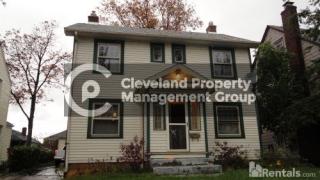 3541 Cedarbrook Rd, Cleveland OH  44118-3015 exterior
