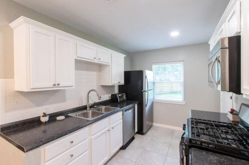 4120 Winfield Ave, Fort Worth TX  76109-4530 exterior