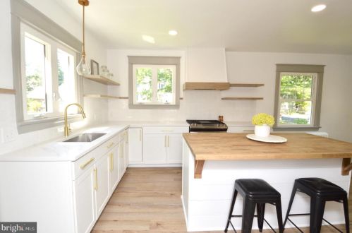 25 Horace St, West Deptford NJ  08096-5803 exterior