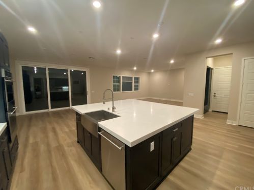 104 Drama, Irvine, CA 92618