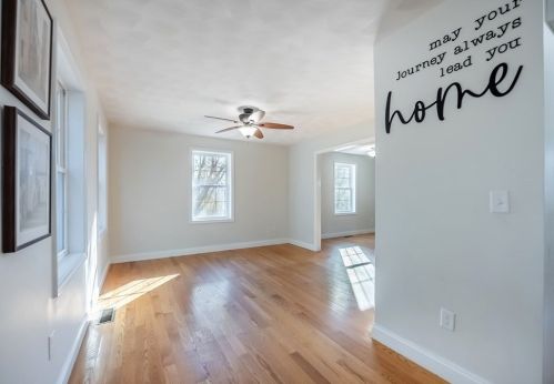 123 Pleasant Vly St, Methuen MA 01844-7227 exterior