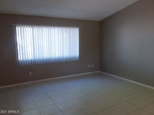 10654 33rd Pl, Phoenix AZ  85028-3334 exterior