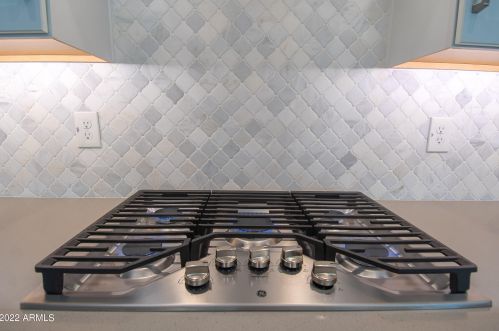 21832 32nd Pl, Phoenix AZ  85050-4802 exterior