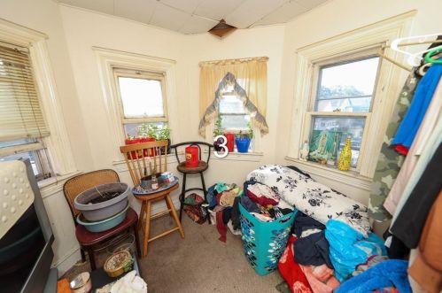 367 Whipple St, Fall River MA 02724-3448 exterior