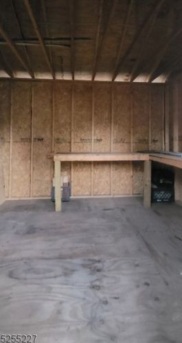 264 Davis Ave, Kearny NJ 07032-3402 exterior