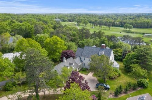 11 Bay Cliff Cir, Plymouth MA 02360-1458 exterior