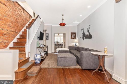 181 Markle St, Philadelphia, PA 19128-5204