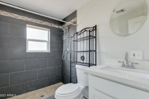 2545 Atlanta Ave, Phoenix AZ 85040-2710 exterior